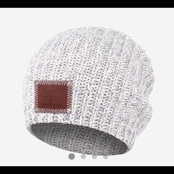 Melon Gray Speckled Beanie 